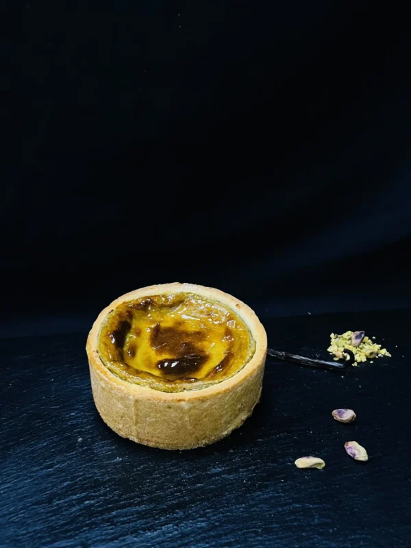 Flan individuel à la pistache, dessert crémeux et raffiné