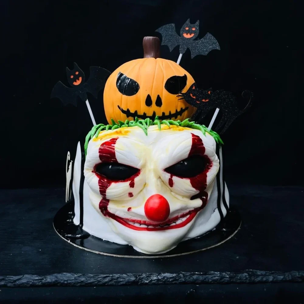 layer_cake_halloween_joker